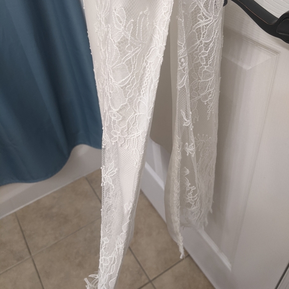 Amsale Midi Wedding Dress - Picture 7 of 9